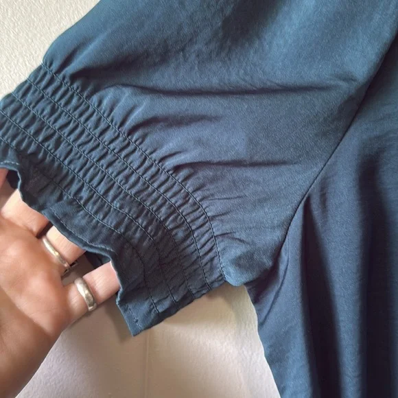 Lg Elegant Teal Dress with peekaboo chest - Picture 7 of 10